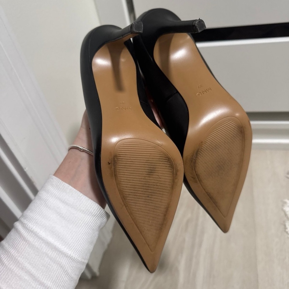 Mango Classic Black Women's Heels - Picture 5 of 7